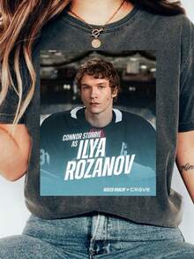 Connor Storrie Rozanov T-Shirt Heated Movie Rivalry Gift Queer Hockey Fan Shirt"The Best Women's Summer Valentine's Day Costumes For Going Out, Ms. Xi - 灰色 - 查看 1