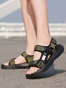 1 Pair Men's Summer Sandals, New Durable Breathable Fashion Shoes, Minimalist Anti-Slip Driving Beach Slippers - Green - View 13