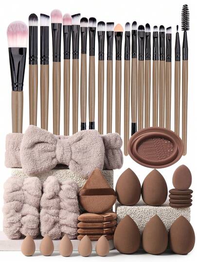 44件套化妆工具套装，包含：20支化妆刷套装+1个发带+2个手碗挂绳+1个化妆刷清洁工具+5个三角粉扑+5个化妆海绵+5个迷你气垫粉扑+5个迷你化妆海绵，一应俱全，新手友好 | 方便携带，送礼佳品 | 新手/女性的完美之选