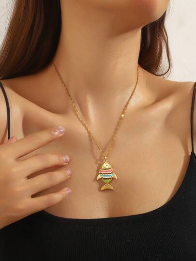  1pc Fashionable Unique Design High-End Creative Necklace, 18K Gold Plated Stainless Steel Movable Koi Fish Pendant Necklace, 3D Movable Fish, Suitable For Women And Men For Daily Wear, Festivals, Birthdays, Or As A Gift