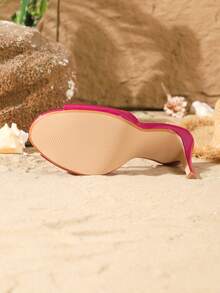 On feet& in love Giày sandal nữ thời trang, thanh lịch, mũi tròn, hở mũi, chất liệu da bóng, thích hợp phối cùng váy, gót cao mảnh. - Màu Hồng Tươi - Xem 7