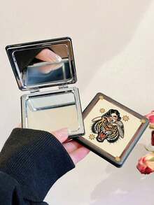 Wild Love Artist Y2K Tiger Head & Human Portrait Printed Folding Square Mirror, Holiday - 彩色 - 查看 2