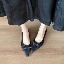 Zapatos planos casuales para mujer, versátiles y elegantes, con altura incorporada y diseño de punta afilada en satén, perfectos para combinar con vestidos. - Negro - Ver 6