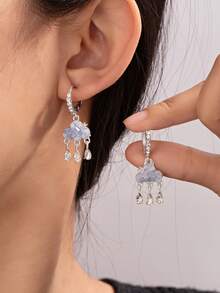 1 Coppia di orecchini coreani alla moda con nappine, gocce d'acqua e nuvole blu, gioielli di moda creativi, eterei e dolci, eleganti (colore e sfumatura casuali) - celeste - Visualizzare 4