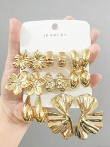 4/6/16pcs Fashionable Earring Set, Exaggerated Eternal Flower Super Large C-Shape Five-Petal Flower Series Earrings, Suitable For Daily Wear And Festivals, Women Earring Set - Gold - View 1