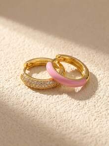 一对独特优雅的锆石珐琅耳环，925纯银材质，精致珠宝，是送给女性的礼物，适合派对、生日、约会等场合。 - 優雅耳環 - 查看 3