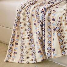 1pc 300gsm Bohemian Style Reversible Thick Fleece Multifunctional Blanket, Travel/Car/Nap Throw (Pillow And Pillowcase Not Included) - Bohemia - View 13