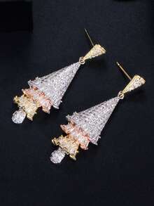 一对精美三色镀金多层立方氧化锆长款垂坠耳环，CZ新娘首饰，适合婚礼、订婚、派对、舞会等场合，可作为新娘、伴娘、女友、妻子礼物。 - 白色 - 查看 6