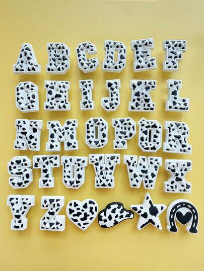 30 件装豹纹字母系列，黑白豹纹和牛仔风格鞋饰，适用于吊坠扣、原木鞋、友谊礼物，以及鞋洞、鞋子、PVC 随机鞋饰、木底鞋、凉鞋装饰、男女鞋 DIY 配件