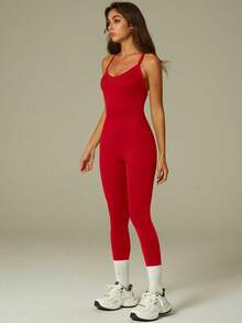 UONNOU 女士无袖露背连体裤，运动紧身衣，瑜伽服，休闲服，提臀塑形，收腰提臀，全身塑形，无缝针织柔软面料，紧身运动连体裤，适合户外运动、瑜伽、跑步、日常休闲穿着、通勤、街头、派对、节日等各种场合，四季皆宜，春夏皆宜。 - 紅色 - 查看 11