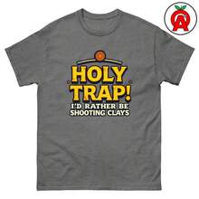 Camiseta unisex para adultos Holy Trap, gráfico de caza de pato de arcilla, regalo de patas de arcilla para tiradores, atuendo de día de campo, ropa de exterior - Blanco y negro(no personalizable) - Ver 9