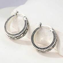 一对复古手工铜质纹理圆环耳环，波西米亚风格，送给她的完美礼物，适合度假佩戴 - 復古銀色 - 查看 5