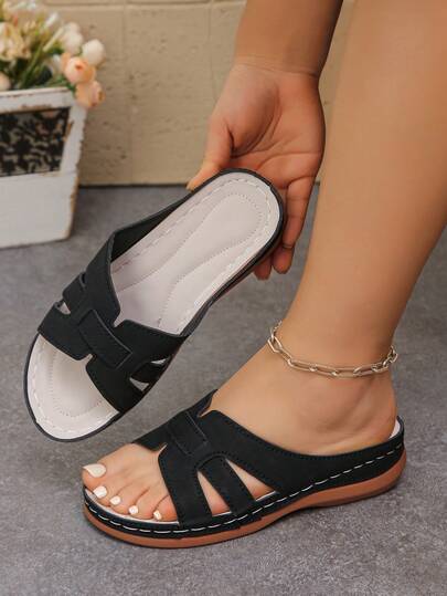 Bred passform Plusstorlek 36-45 Sommar Nya Mode Casual Svarta Kilsandaler, Lätta Bekväma Mångsidiga Damkilplatåsandaler För Dagligt & Utomhusbruk