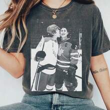 Comfort  Hudson Williams Connor Storrie Shirt Vintage T-Shirt, Gift For Woman And Man Unisex T - màu đen - Xem 1