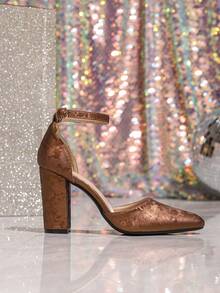 Giày cao gót nữ kiểu dáng mới mùa xuân/hè, sandal mũi nhọn quai đơn khoét rỗng gót trung bình, giày cao gót đế dày thời trang phối màu thu đông. - màu nâu - Xem 12