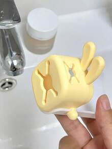 1pc Cute Cartoon Rabbit Faucet Extender, U-Shaped & User-Friendly, Flow Buffering & Extension, Suitable For Toilets, Sinks, Bathrooms, Kitchens - Multicolor - View 3