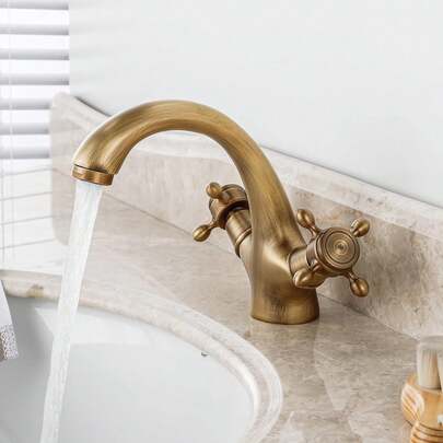 Badarmatur Antik-Messing Waschtischarmatur Retro-Waschbeckenarmatur Zwei-Griff-Badarmatur