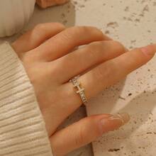 18K镀金H形戒指，镶嵌立方氧化锆，简约几何设计，可调节个性化戒指，新款时尚配饰，现代简约风格的优雅礼物 - 金色 - 查看 2