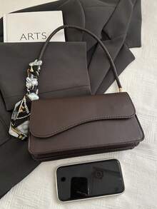 Tas Bahu Syal Minimalis Vintage Elegan dengan Penutup Asimetris Warna Polos yang Modis - Coffee Brown - View 5