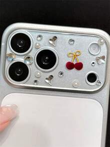 Miếng dán bảo vệ camera bằng kính trong suốt, sang trọng, dễ thương, hình bướm và trái tim đính đá 3D, tương thích với iPhone 17 Pro Max 17Pro. Miếng dán bảo vệ ống kính thời trang, đáng yêu, quà tặng cho nữ. Thích hợp sử dụng hàng ngày, văn phòng, nhà. Miếng dán bảo vệ camera điện thoại chống nước, chống sốc, chống rơi, chống trầy xước, đính pha lê lấp lánh. - Trong sáng - Xem 3