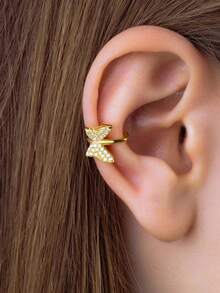 1 قطعة أذن كاف بشكل فراشة رقيقة مرصعة بالزركونيا الصغيرة اللامعة، إكسسوار مجوهرات للنساء هدية لحفلات الزفاف (بدون علبة) - فراشة - مشاهدة 1