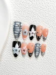 Bộ 10 miếng dán móng tay kiểu Pháp cổ điển, móng giả acrylic, họa tiết ngựa vằn xám trắng vẽ tay, họa tiết hoa 5 cánh màu xanh dương, họa tiết hoa 5 cánh màu trắng vẽ tay, sơn móng tay đen trắng, món quà lý tưởng cho phụ nữ và bé gái yêu thích nghệ thuật làm móng, bao gồm dụng cụ làm móng (1 miếng dán gel + 1 dũa móng). - Nhiều màu - Xem 16