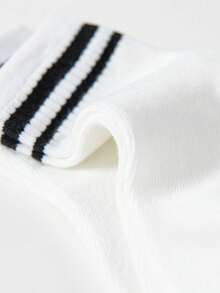 5/1 Pair Genuine Cars Cartoon Pattern Children Mid-Calf Socks, Black & White Stripes, Cute Design, Fashionable Casual Breathable Student Socks, Suitable For Daily Wear, Back To School, Holiday Gifts, Disney Socks - Multicolor - View 4