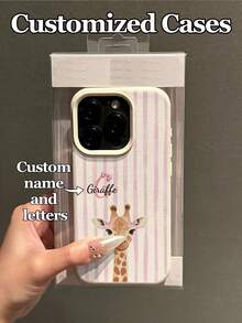 1pc Customizable Letter Combination Name Text With Pink & White Vertical Striped Giraffe Pattern Phone Case, Compatible With IPhone 17 Pro Max/17 Air/16E/16 Pro Max/15/14 Plus/13/12/11, S24/20 Ultra/A52S/A31 A21S/A13/A05S, Compatible With Redmi Note 13 Pro Plus/Note 10/Note 12C/Note 13C, Made Of TPU Material, Personalized & Fashionable Minimalist Design - White - View 3