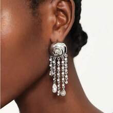 1 Pair Heavily Embellished Long Tassel Earrings, Personalized Luxury Niche Spiral Faux Pearl Earrings, Gift For Valentine's Day, Mother's Day, Birthday, Banquet, Party Wear - Multicolor - View 1