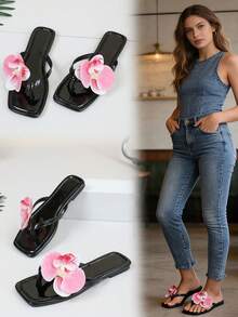 Breezelady New 2025&2026 Large Size European Style Summer Open Toe Faux Flower Decor Flat Slide Sandals For Women - 黑色 - 查看 3