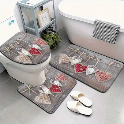 Ahşap desenli zemin üzerine kalp motifli 3 parçalı banyo paspas seti. Yumuşak flanel kumaştan üretilmiştir, makinede yıkanabilir, ilkbahar ve yaz ayları için uygundur. Dekoratif, ev dekorasyonu, banyo paspasları.