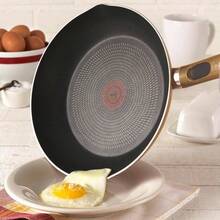 - fal Batera de Cocina de 14 piezas Excite con Antiadherente Proglide, tecnologa Thermo - Spot y difussion Base, incluye escurridor y juego de 5 cucharas medidoras, B036SE64 - Con colador desmontable + indicador de calo + Bronce - Ver 7