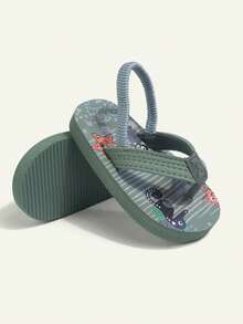 1 para zielonych, modnych, prostych, pasiastych sandałów dla chłopców, z miękkim, płaskim dnem, wygodnych, lekkich i łatwych w noszeniu, codziennych kapci dziecięcych, odpowiednich do letniej zabawy na plaży, rodzinnych wakacji na plaży i codziennego użytku w łazience (losowy wzór) - Zielony - Zobacz 5