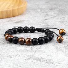 一条手工编织的8毫米天然石手链，采用可调节结扣设计，是一款百搭饰品，可作为礼物表达对朋友的友谊和祝福。 - 彩色 - 查看 8