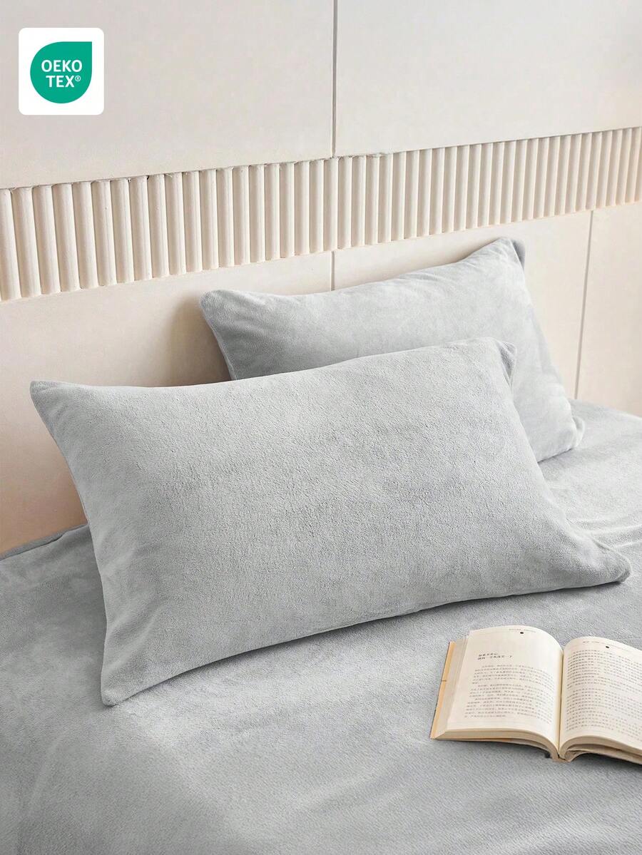 1个水晶绒枕套，柔软舒适，信封式开口，防皱，呵护秀发和肌肤，改善睡眠，不含枕芯，超柔软透气，可机洗，适用于客厅、家居、卧室装饰，白色，通过Oeko-Tex认证