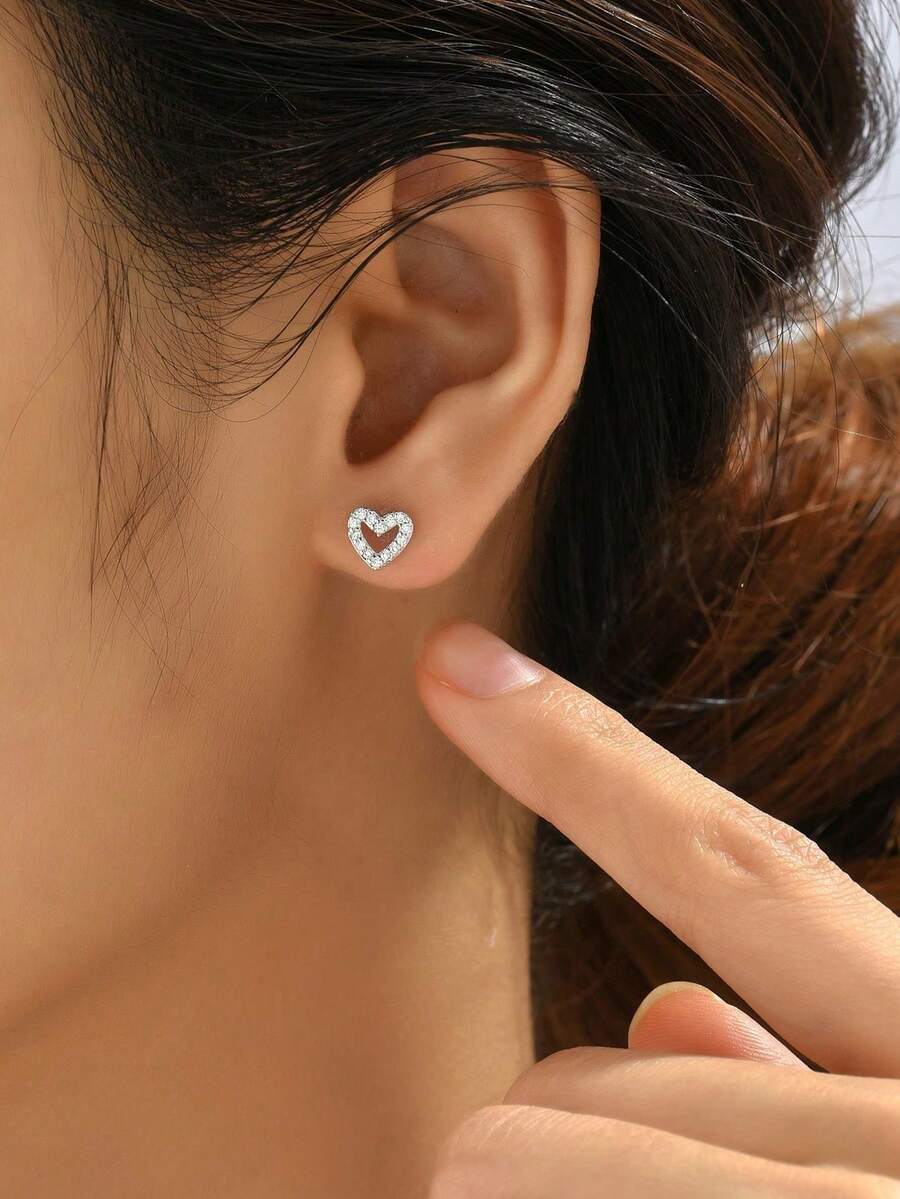 Pendientes de botón con diseño de corazón de circonita cúbica para el Día de San Valentín - Plateado - Ver 1