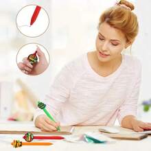 5/10支装励志圆珠笔，每支笔上印有10句励志名言，多功能耐用，实用持久，是贴心的礼物之选。中号笔尖，设计有励志名言，书写流畅，适合作为礼物、学校用品、办公用品、学生用品、员工用品以及返校用品。 - 套裝 - 查看 11