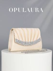 Túi xách mini xếp ly OpulAura Thu/Đông. Chiếc túi xách kiểu phong bì thanh lịch và thời trang, được đính đá lấp lánh và quyến rũ, được thiết kế dành cho phụ nữ, phù hợp cho các bữa tiệc, đám cưới, sự kiện buổi tối và các buổi họp mặt. Một lựa chọn lý tưởng cho phụ nữ tham dự các bữa tiệc, đám cưới, lễ tốt nghiệp và các bữa tối/tiệc chiêu đãi trang trọng, và cũng là một lựa chọn quà tặng tuyệt vời. - Màu be - Xem 2
