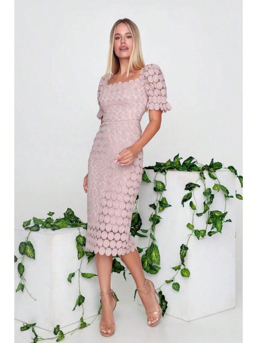 2026 Fashion Lace Elegant Commuter Midi Dress Pink Mid-Waist Solid Color Tube Top Style Mid-Length Dress - Pink - View 1