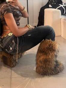 Faux Fur Winter Boots For Women Knee High Fluffy Long Fuzzy Flat Heel Boots For Girls Outdoor Tall Furry Shoes Warm Thigh High For Halloween Christmas Party - 棕色 - 查看 10
