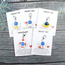 5pcs Creative DIY Cartoon Planet Astronaut Rocket Keychain Cute Simple All-In-One Dripping ResinKey Chain Package Accessories Couples Send And The Perfect Birthday Holiday Back To School Graduation Gift For Boy And Girl - Multicolor - View 8