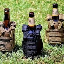 1 Stück Mini Oxford Stoff Bierflasche Hülle, abnehmbar, kleiner Weste Getränkehalter geeignet für Bierflaschen, tägliche Wasserflaschen, Dosen, Getränkeflaschen, Puppen, Mineralwasserflaschen - Bar Dekoration, Outdoor Tasche, Taktische Weste, Camping Zubehör, Outdoor Ausrüstung, kreatives Design, dick und langanhaltend, geeignet für Outdoor-Sport, Campingküche, Outdoor-Camping, Camping-Ausrüstung, Bar-Bedarf, Küchenbedarf, Küchendekoration, Getränkedekoration Zubehör, Gastronomie-Bedarf, Reise, Party- und Essens-Bedarf - Verschiedenfarbig - Übersicht 6