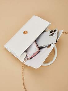 Women's Fashion Solid Color Patent Leather Clutch Bag, Decorated With Metal Accents, Flap Design, PU Material, Chain Shoulder Strap, Suitable For Formal/Party Occasions Like Gala, Ball Or Prom - White - View 7