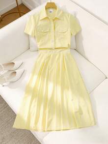 2 pezzi/Set Stile accademico fresco per ragazze, Outfit estivo, Camicia a righe gialla e bianca elegante e artistica + Gonna a vita slim per ragazze, Adatto per 8-12 anni, all'aperto, Casual, festa, Regalo per vacanze, Regalo di compleanno - Giallo - Visualizzare 3