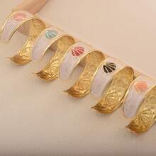 1件不锈钢手链，饰有滴油贝壳图案，不褪色，时尚、优雅、简约，适合女性日常佩戴。 - 38號手鐲 - 查看 1