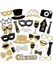 30 piezas de accesorios para photocall de boda en negro y dorado, decoraciones para fiesta de cumpleaños, adecuado para cumpleaños, boda, fiesta, discoteca, carnaval, que incluye sombreros, labios, corbatas, coronas y otros accesorios para photocall - Accesorios para fotos - Ver 4