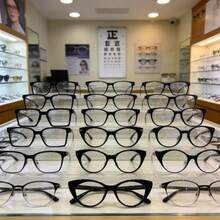 Chrome Heart - The Must-Have Choice For Workplace Elites And Street Fashion Trendsetters - Stylish Anti-Glare And Dust-Proof Glasses, A Universal Fashion Accessory For Both Men And Women. Clear And Durable, Suitable For All Seasons. Cycling Glasses. Sports Glasses. Suitable As A Gift.Suitable For Wearing In Winter. - 黑金 - 查看 1