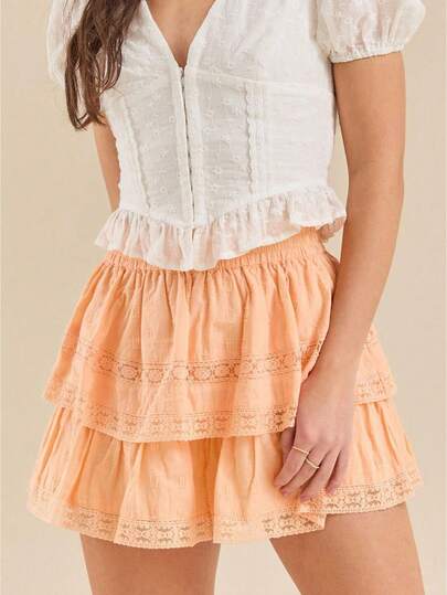 Women Layered Ruffle Shorts Loose Patchwork Lace Solid/Floral Elastic Waist Mini Shorts Casual Summer Streetwear