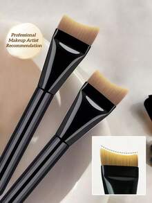 OEIEZ Professional Korean-Style Liquid Foundation Brush, Flat & Soft Bristles, Suitable For Liquid Foundation And Cream Makeup, Achieve Seamless Application (Black) - Black - View 3
