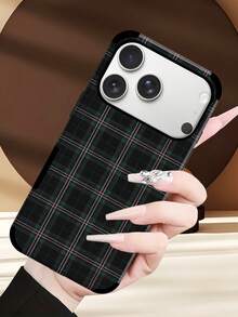 复古苏格兰红色格子图案印花手机壳，防震防尘，彩色印花皮革拼接工艺，扬声器孔带声音放大器设计，兼容 17/16/15/14/13/12/11、Galaxy S22/23/24。圣诞快乐，节日快乐！格子图案超细纤维PU材质 - 彩色 - 查看 9